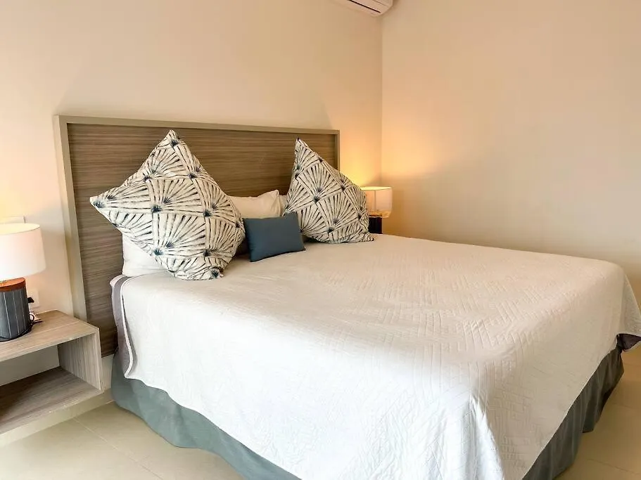 Cozy Island Apartment With Pool & Terrace - M10 Isla Mujeres