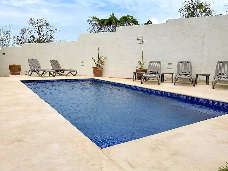 Cozy Island Apartment With Pool & Terrace - M10 Isla Mujeres Mexico